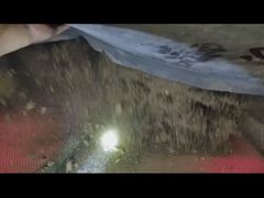 لوحة الشاشة المطاطية الحمراء السوداء