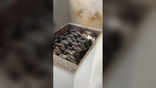 آلة تقطيع رقائق الألومنيوم ذات العمود المزدوج لتحضير الصهر