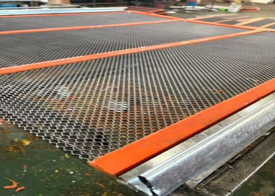 Self Cleaning Screen Mesh for Mining and Quarry Applications