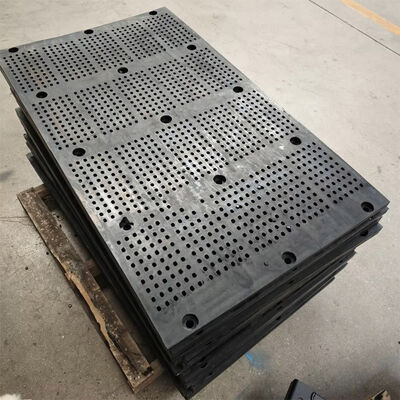 لوحة شاشة مطاطية عالية التآكل 40x8 مم بإطار فولاذي للشاشات الصناعية الاهتزازية