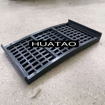 لوحة غربلة مطاطية عالية المقاومة للتآكل مقاس 50*10 مم بتصميم معياري وفتحات قابلة للتعديل من 10-50 مم لمعالجة المعادن