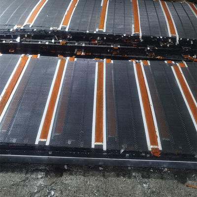 شبكة سلكية ذاتية التنظيف من الفولاذ المقاوم للصدأ بفتحة 1 مم - 65 مم لتطبيقات التعدين عالية الإنتاجية