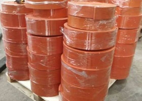 قطعات ناقل PU المنحدرات الجانبية المرنة من البوليوريثان للقضاء على الغبار