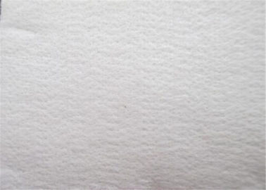 شعر الإبرة الصناعية النسيج 48M طول 2400gsm الوزن لصناعة الاسمنت